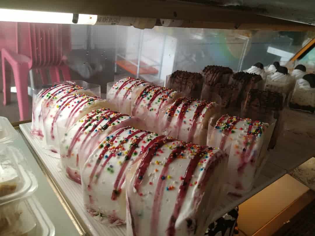 Seraliana Patisserie Kedai Kek Muar