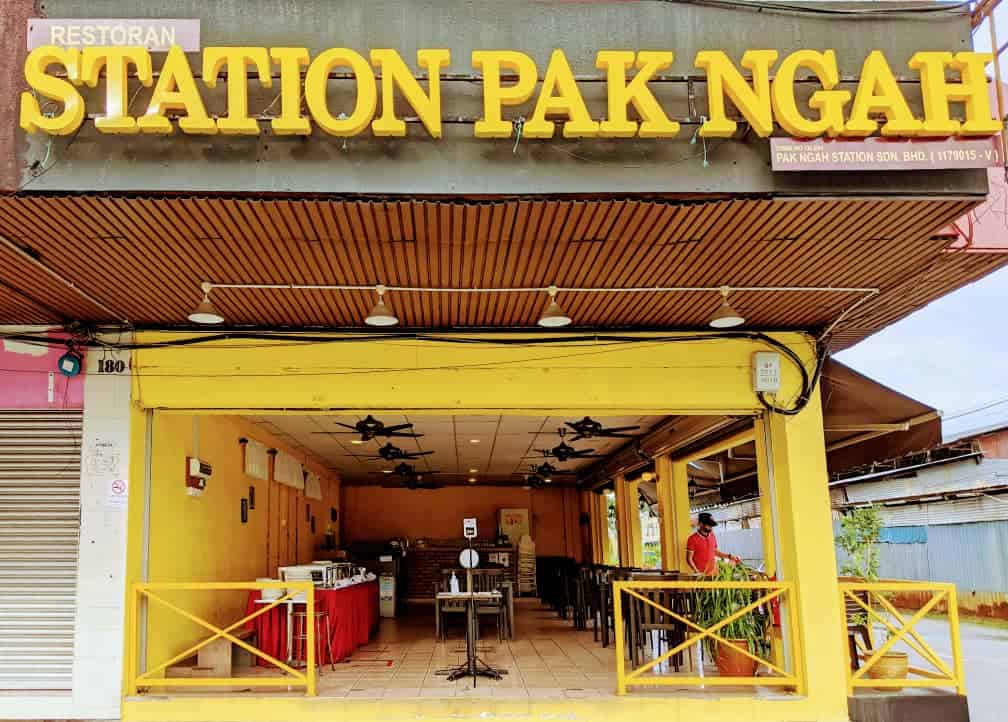 Station Pak Ngah Kedai Makan Batu Pahat