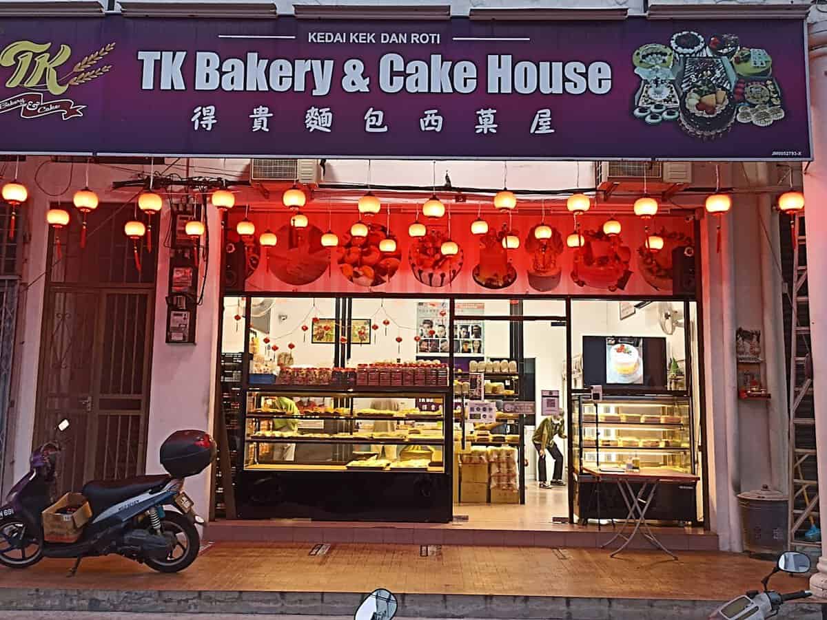 TK BAKERY & CAKEHOUSE Kedai Kek Segamat