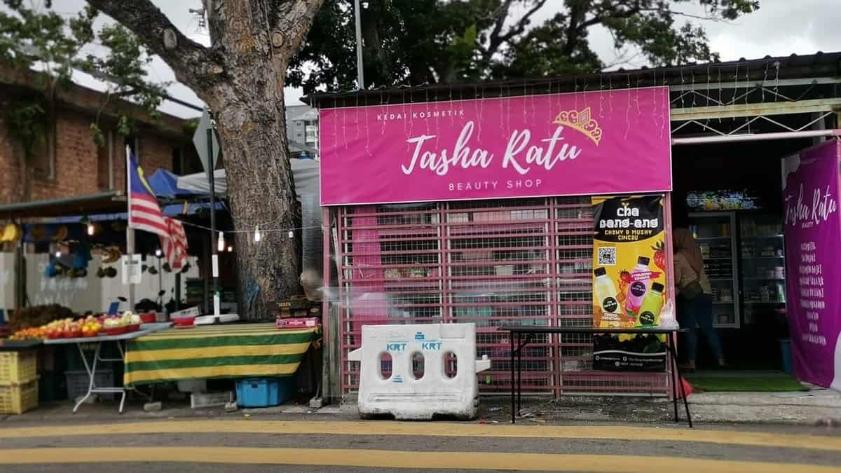 Tasha Ratu Beauty Kedai Make Up Penang