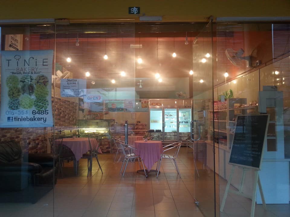 Tinie Bakery (Ipoh) Kedai Kek Ipoh
