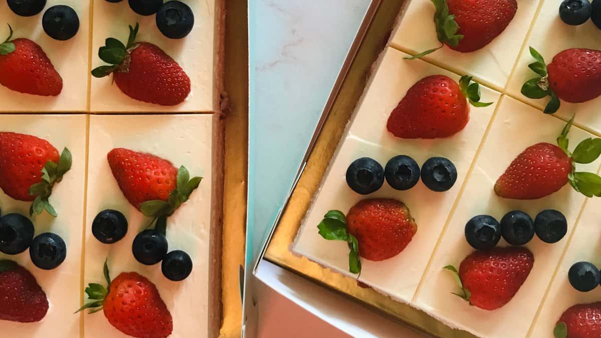 Vanilla Bytes Kedai Kek Marang