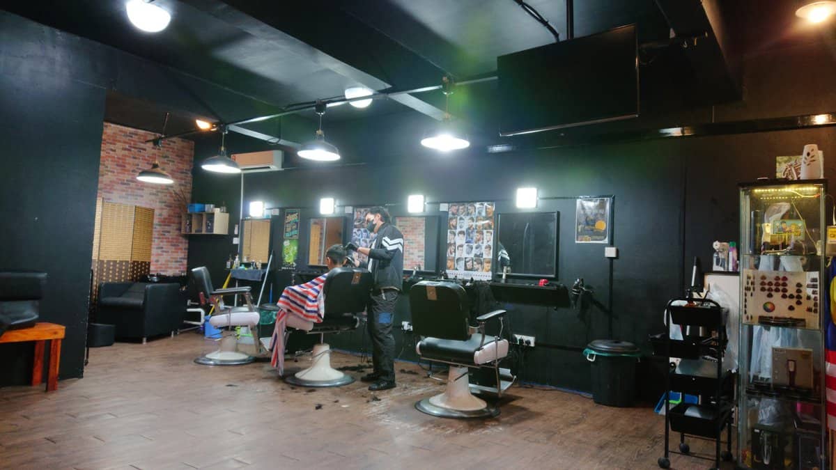 Wan's Barbershop Kedai Gunting Rambut Sungai Buloh