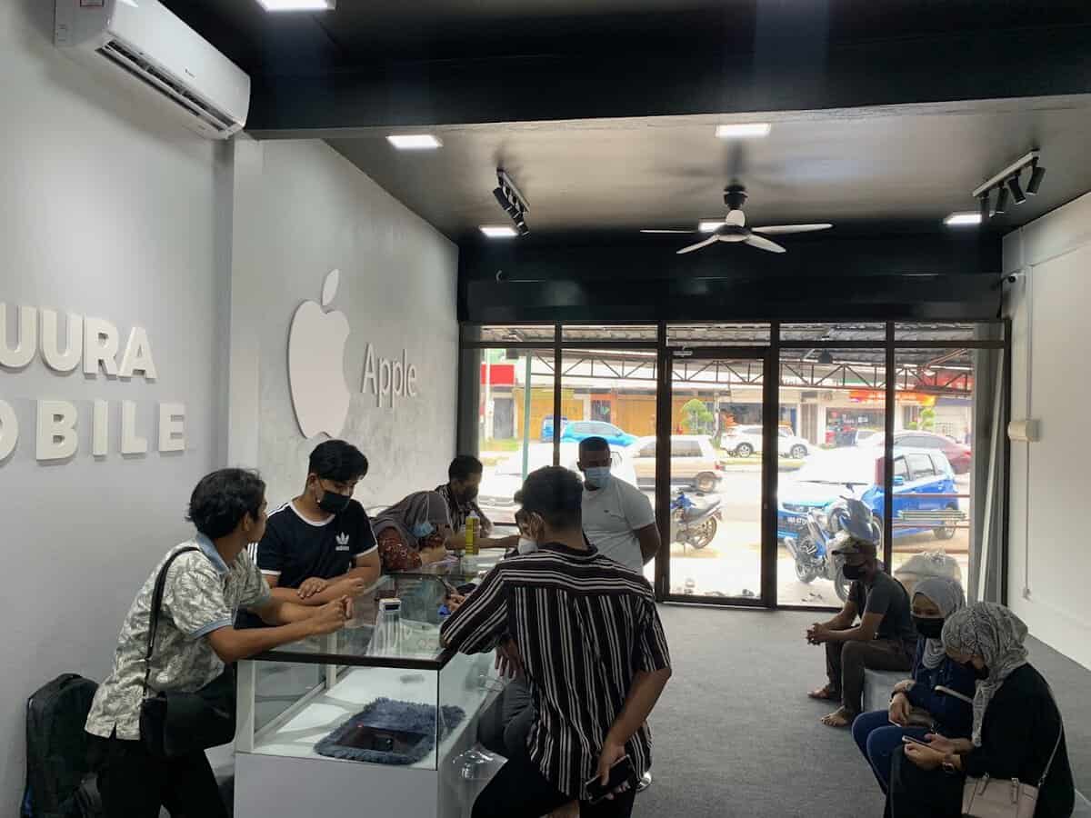 Yuura mobile Kedai Iphone Kelantan